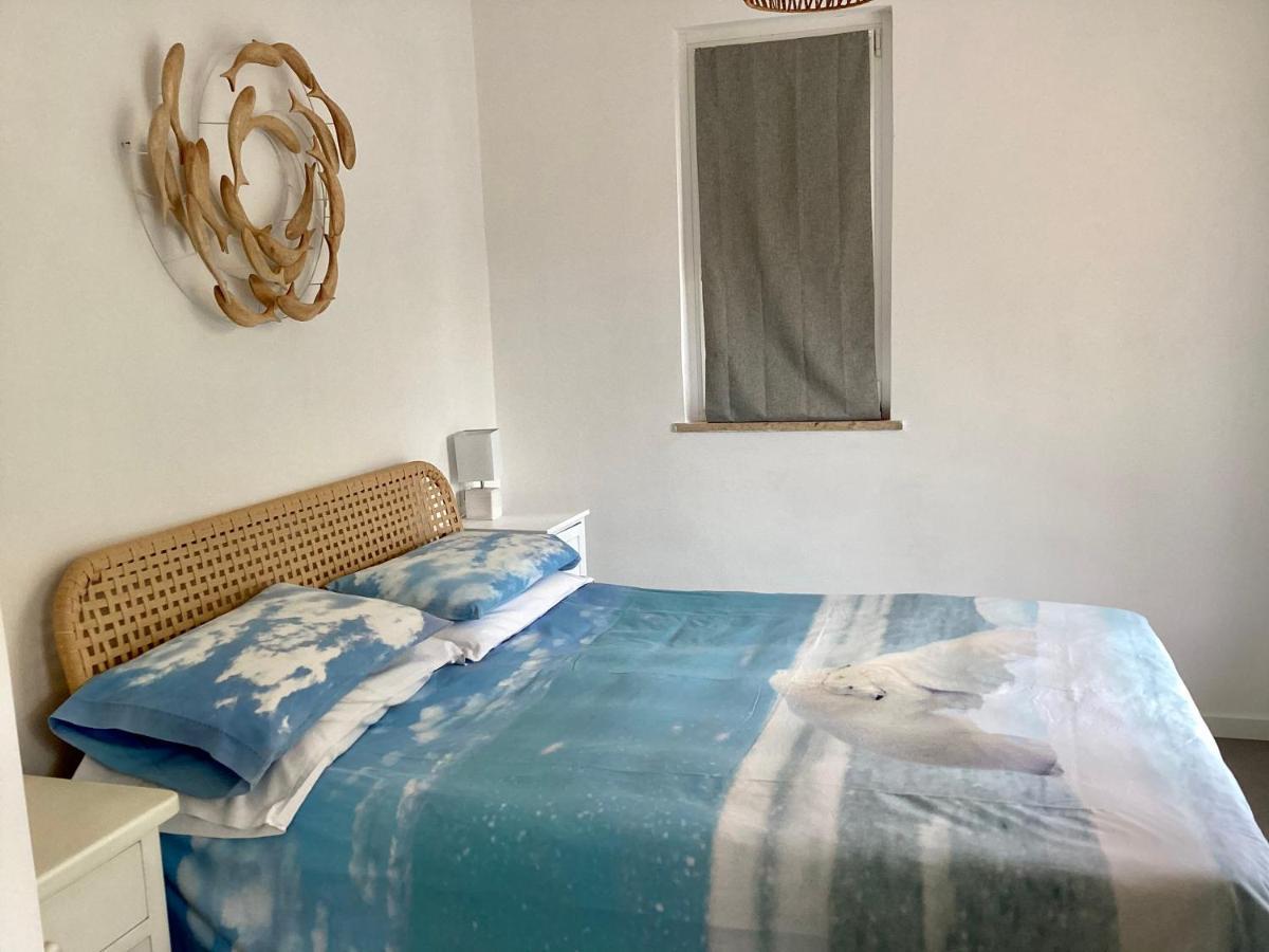 Casa Mario & Laura Ferienwohnungen Free Wi-Fi Parking Малчезине Екстериор снимка